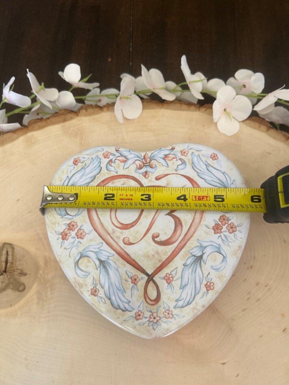Brighton Heart-Shaped Tin Box Floral Heart Design Multicolor Decorative Gift - Picture 8 of 10